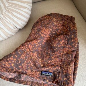 Patagonia Brown Patterned shorts